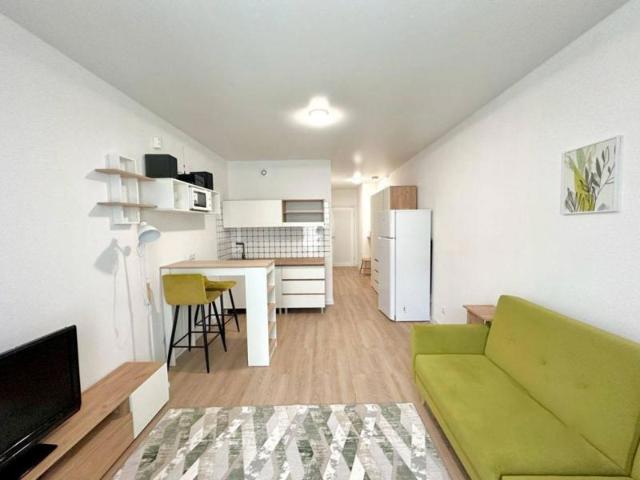 Appartement T2 de 29 m², situé rue de Lévis – Paris 17e