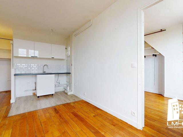 Appartement T2 de 30m2 + terasse à Vincennes