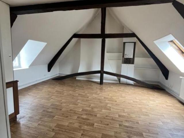 APPARTEMENT T2 DE CHARME