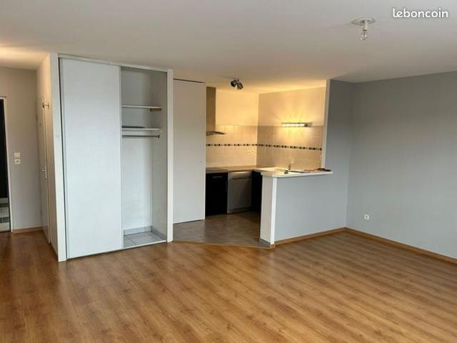 Appartement T2 de plus de 50 m² – Quartier Clairmarais – Reims
