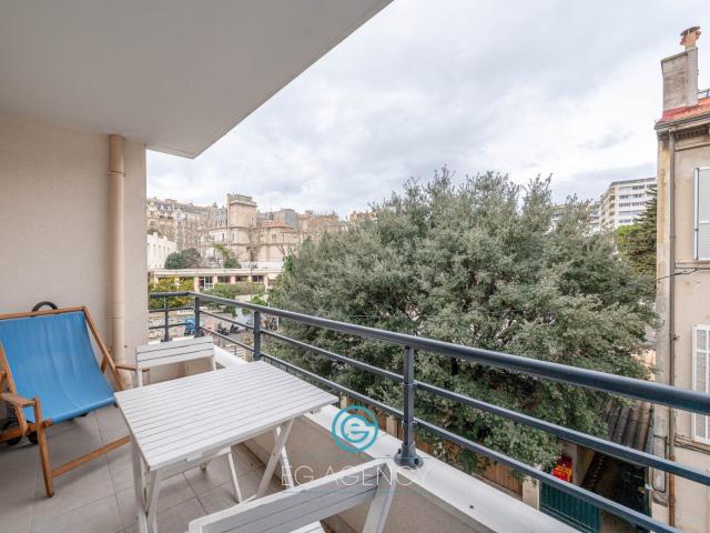 APPARTEMENT T2 DE STANDING 44 M2 AVEC TERRASSE