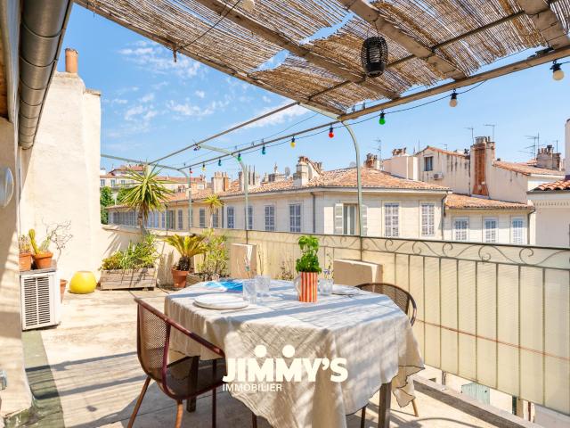 Appartement T2 dernier étage avec terrasse Marseille