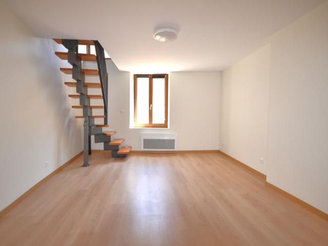 APPARTEMENT T2 DUPLEX PROCHE FAC DE DROIT, Nancy