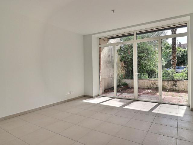 Appartement T2 en centre ville d'Albi Terrasse et parking