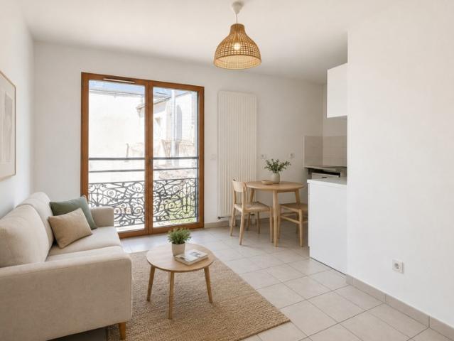 Appartement T2 en hyper centre au sein d'une résidence récente avec ascenseur et parking au calme sur cour intérieure