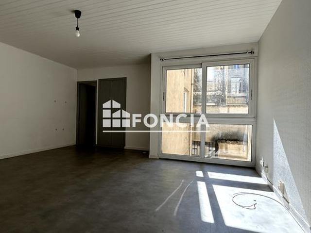 Appartement T2 en pierre – Place de la Victoire, Bordeaux