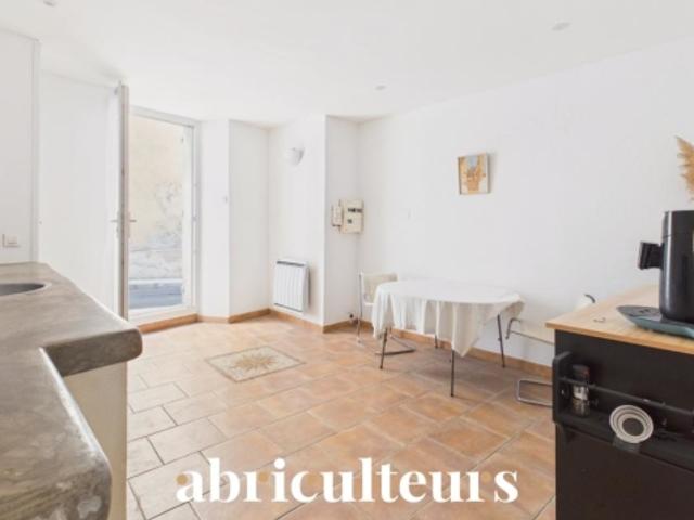 Appartement T2 en rez de chaussée en vente au cœur de Lambesc 13410