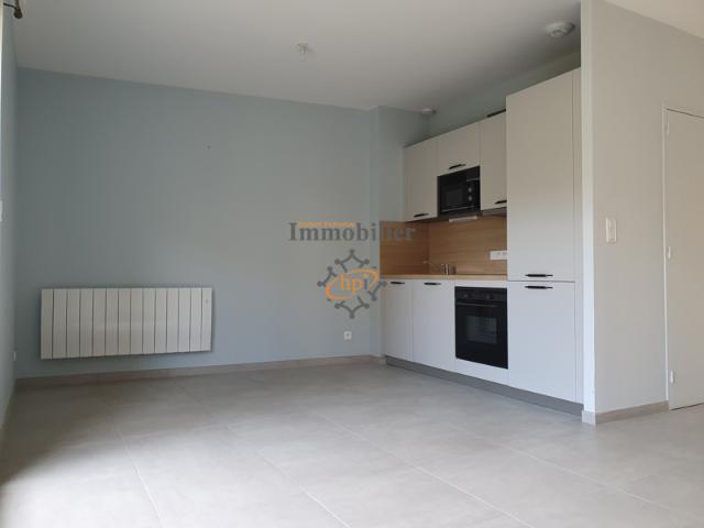 Appartement T2 en rez de chaussée, PMR, terasse centre ville