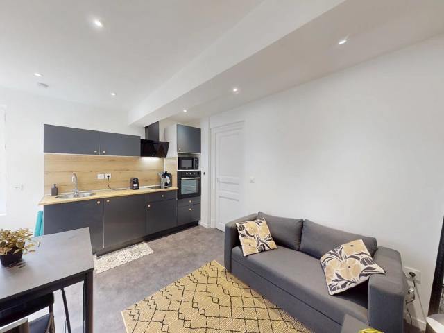 Appartement T2 entièrement rénové Saint Michel