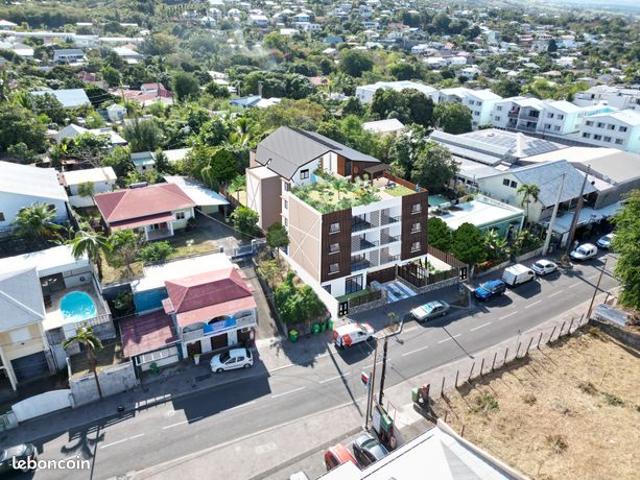 Appartement T2 Etang Salé les Hauts centre spacieux