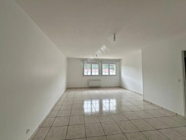 Appartement T2 GRISY SUISNES à louer