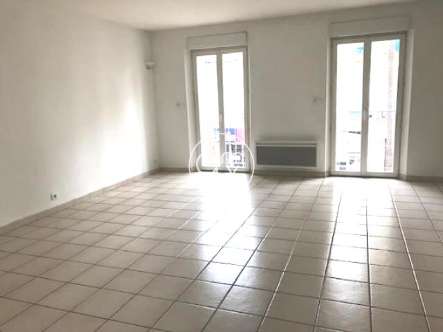 APPARTEMENT T2 HYERES GARE 54M²