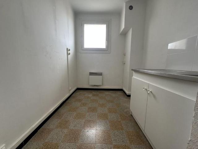 APPARTEMENT T2 La Seyne sur Mer 83500