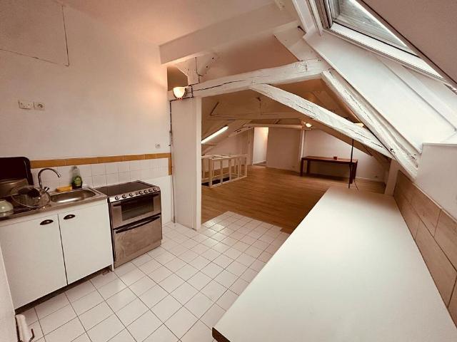 Appartement T2 LE VAL SAINT GERMAIN à louer