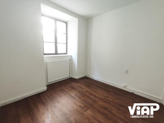 APPARTEMENT T2 LIMOGES EN BORD DE VIENNE