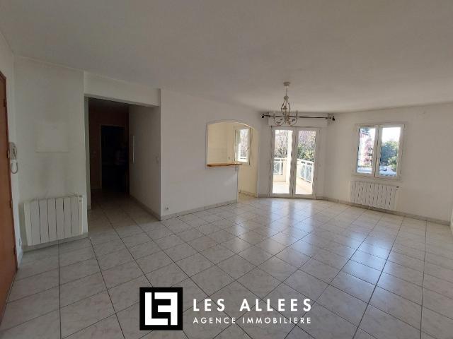 APPARTEMENT T2 Location MONTELIMAR 26200