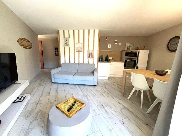Appartement T2 + loggia + parking à Bormes les Mimosas