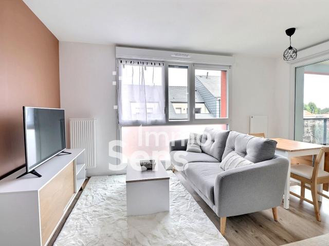 APPARTEMENT T2 loué meublé + BALCON + 2 PLACES DE STATIONNEMENT