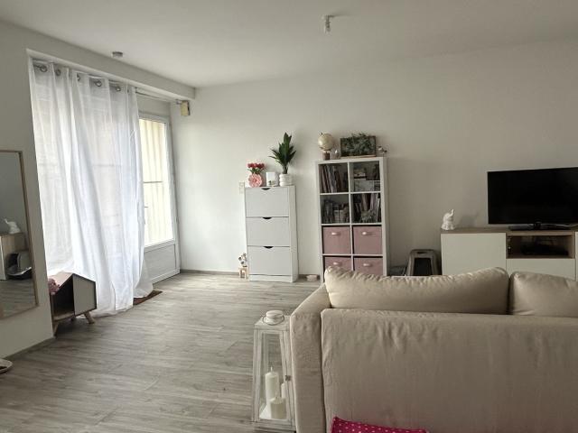 Appartement T2 lumineux 47,30 m2 Proche de toutes commodités