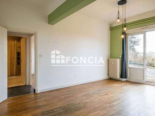 Appartement T2 lumineux avec vue dégagée – Centre ville de Rodez