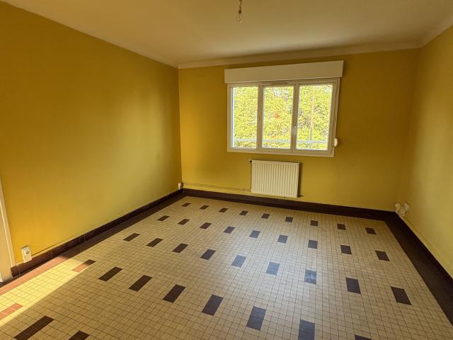 Appartement T2 lumineux de 40,79 m2 Bourges, quartier Mazières