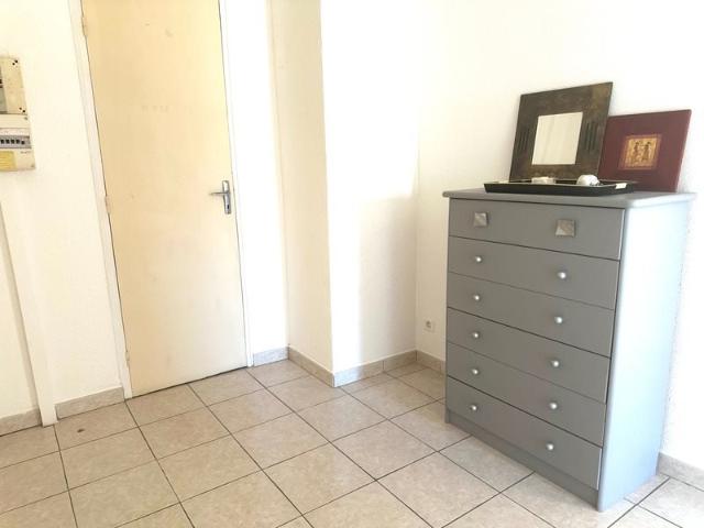 Appartement T2 Lumineux de 40 m² – Centre Ville de Gréoux le. 40m² Gréoux les Bains