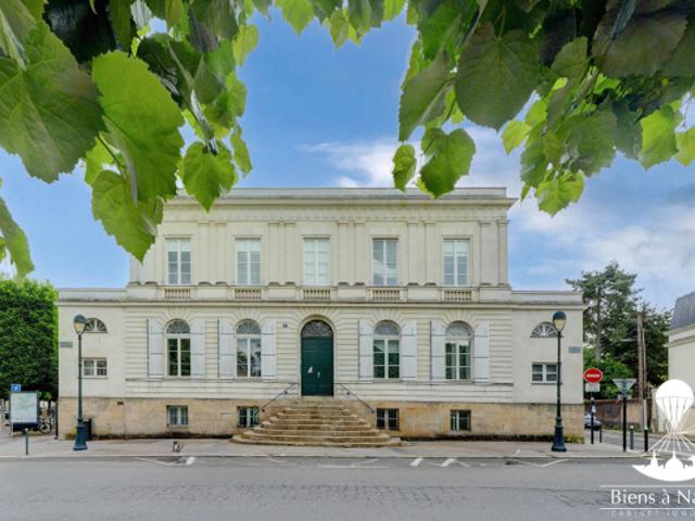 Appartement T2 lumineux Nantes Mellinet, grande cave et stationnement