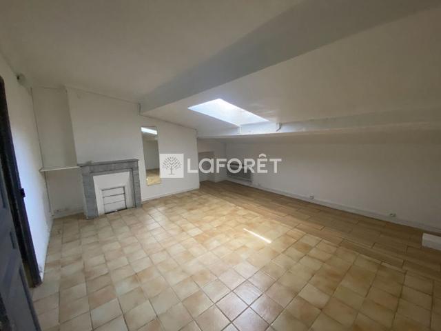 Appartement T2 MARSEILLE à louer