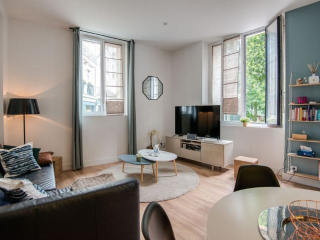 APPARTEMENT T2 MEUBLÉ