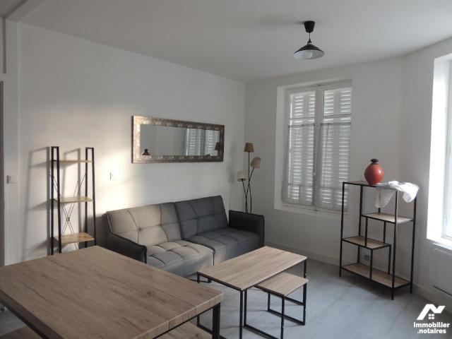Appartement T2 meublé, centre bourg