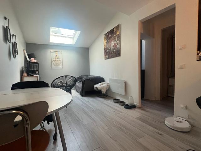 Appartement T2 meublé centre Dardilly