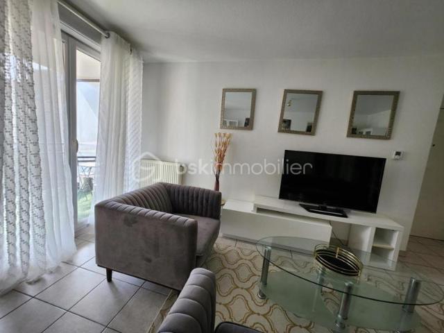Appartement T2 meublé à 2 minutes gare et tram