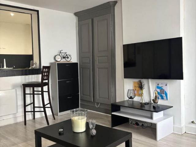 Appartement T2 meublé à louer en rez de chaussée à Louvroil