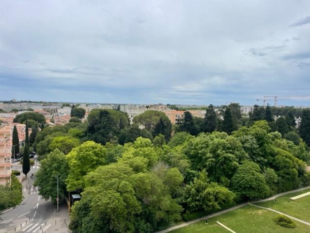 Appartement T2 meublé de 52 m2 hab avec balcon, Parc de la G