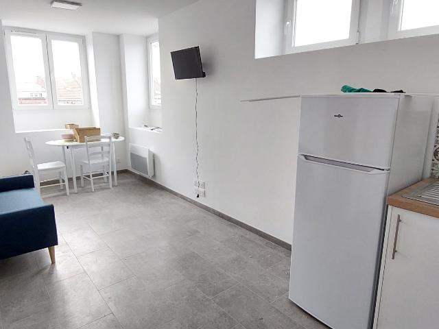 APPARTEMENT T2 MEUBLE ETAT NEUF