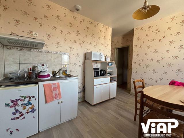 APPARTEMENT T2 MEUBLE SECTEUR MONTJOVIS