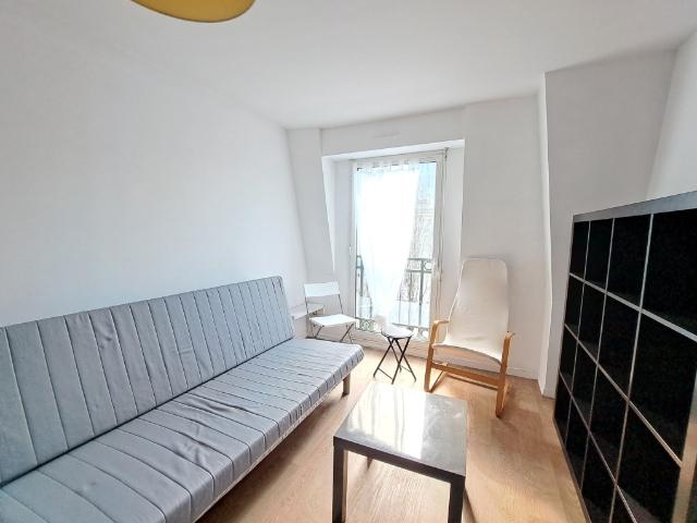 APPARTEMENT T2 MEUBLE PARKING REF 1111