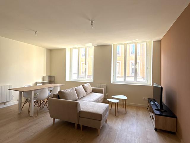 Appartement T2 MEUBLE / PIERRE SEMARD
