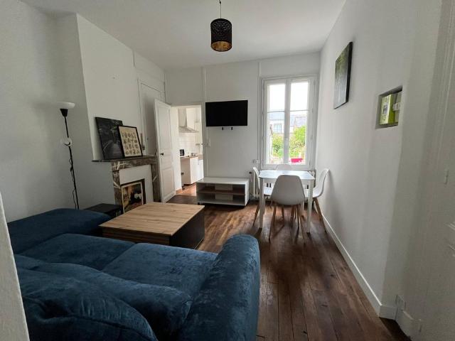 Appartement T2 meublé TOURS Febvotte