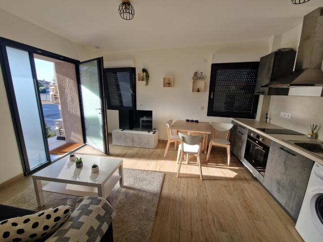 APPARTEMENT T2 NEUF MEUBLE ET EQUIPE + PARKING A TAIN L’HERMITAGE