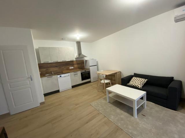 APPARTEMENT T2 NEUF MEUBLE ET EQUIPE + PARKING A TAIN L'HERM
