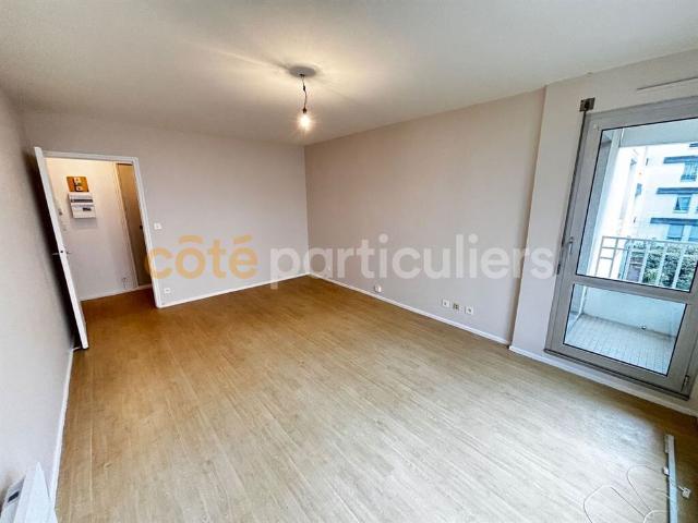 APPARTEMENT T2 NON MEUBLÉ PLACE DE JAUDE