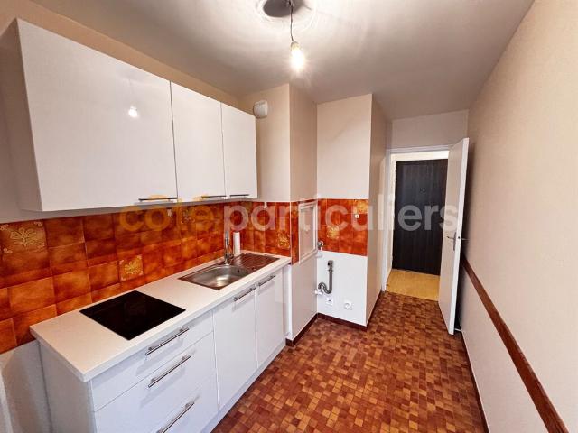APPARTEMENT T2 NON MEUBLÉ PLACE DE JAUDE