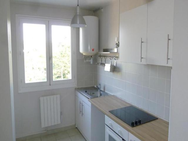 Appartement T2 OULLINS T2 OULLINS 9, grande rue.