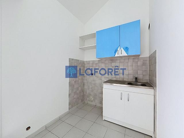 Appartement T2 PARAY VIEILLE POSTE à louer