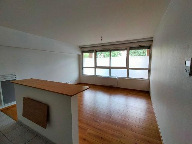 APPARTEMENT T2 PARAY LE MONIAL