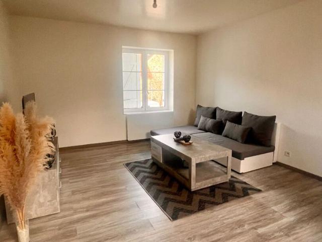 Appartement T2 PEZARCHES à louer