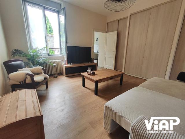 APPARTEMENT T2 PROCHE LYCÉE DAUTRY