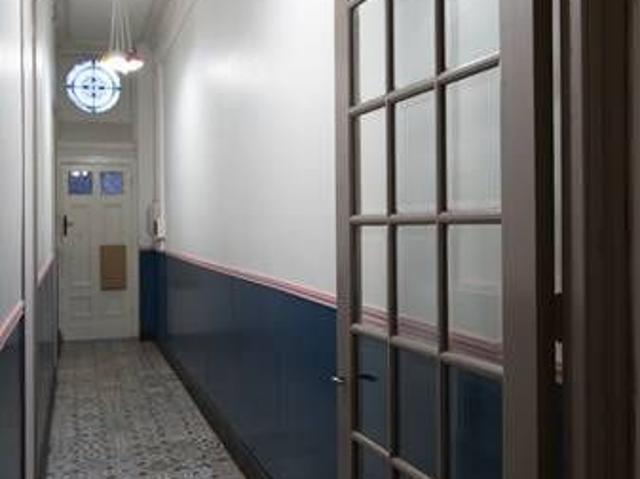 Appartement T2 proche metro et commerces à ROUBAIX