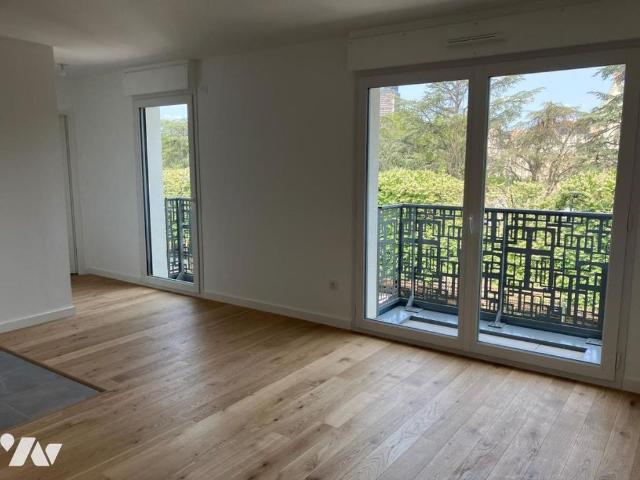 APPARTEMENT T2 QUARTIER GARE SURFACE 41,80 M²